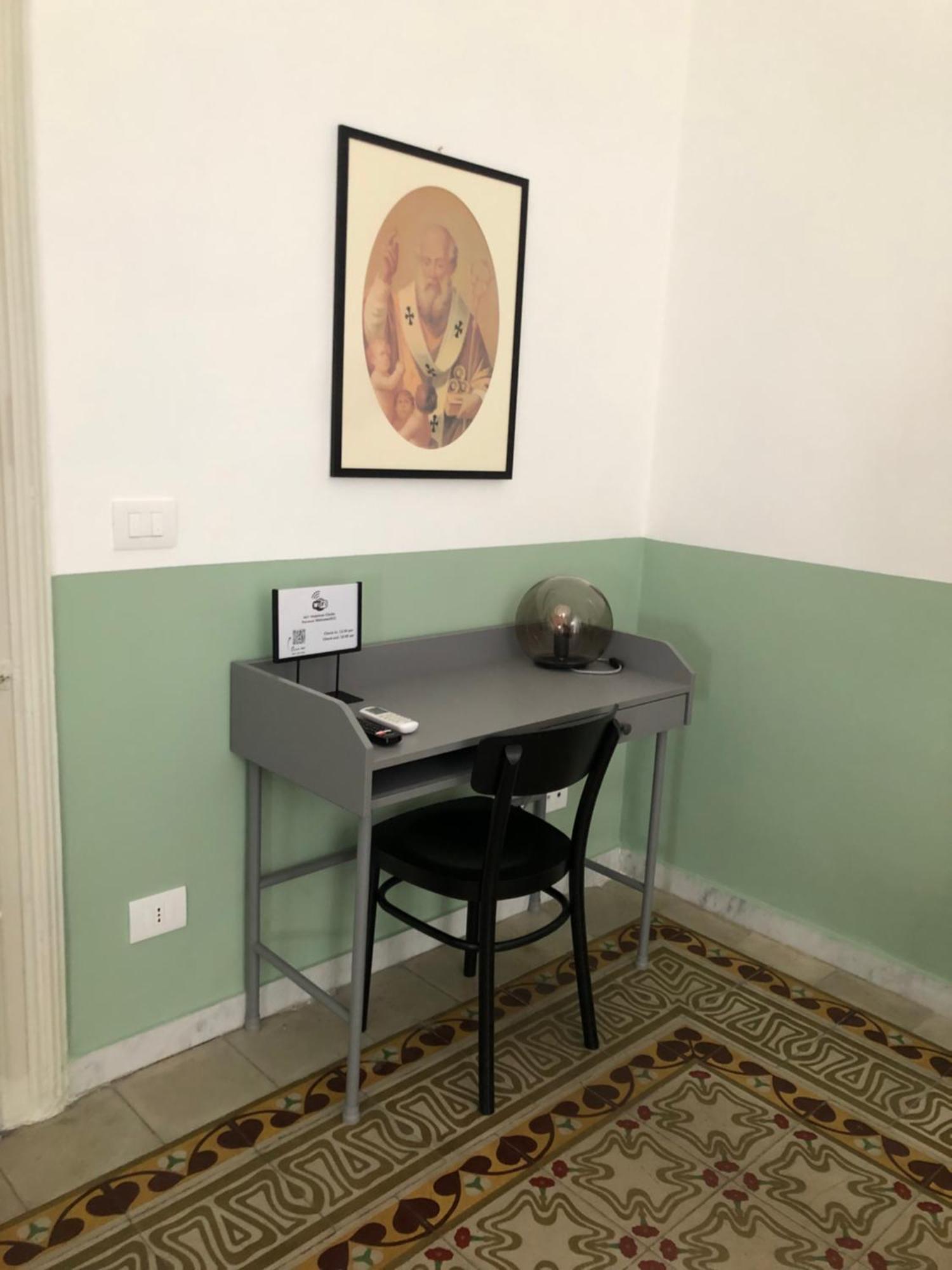 Caves Apartment Бари Экстерьер фото